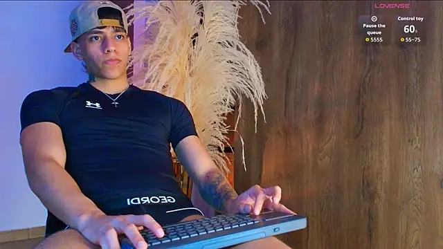 josep_davies (M twink) - cumshot