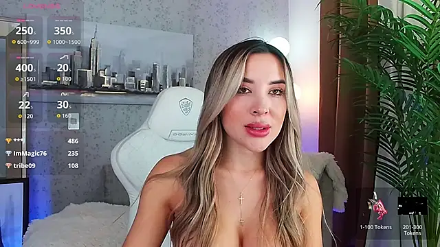 Alexa_seexy1
