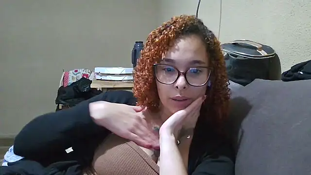dominamoon_ (F young) - Dedo na bucetinha 3 min