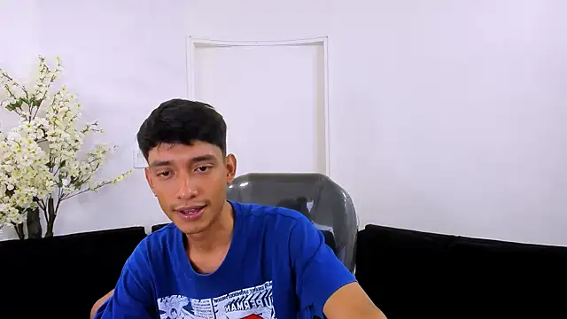 sir_of_lust (M young) - play whit cock hard