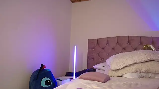 miaa_saenz1 webcam