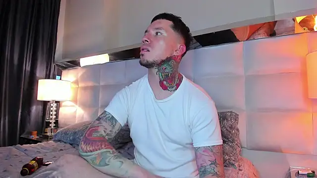 Adam_tatto webcam