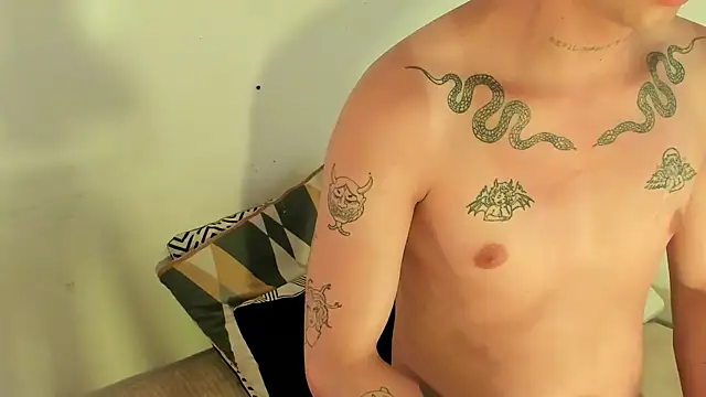 tomy_rox (M young) - cum