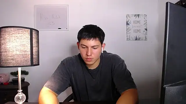 jamescr_ (M twink) - hard cock + toy control x 3 min