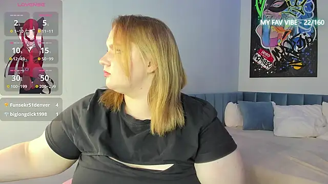 amy_hall (F young) - topless shake