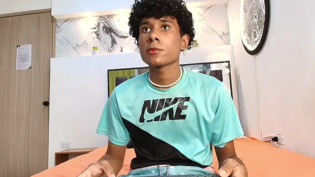 london_boys1 (G twink) - SUCK TWO HARD COCKS 🍆🍆🔥