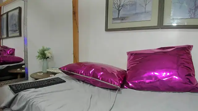 elianacollins - ElianaCollins's free webcam