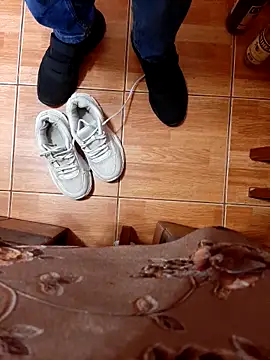 feet_toes (M mature) - Suck my beautiful toes