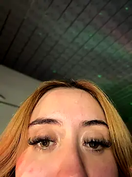 sam_thompsoon_ (F young) - DANCING NUDE