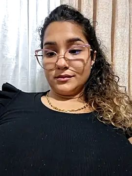brendagirs (F young) - Fingers in the ass