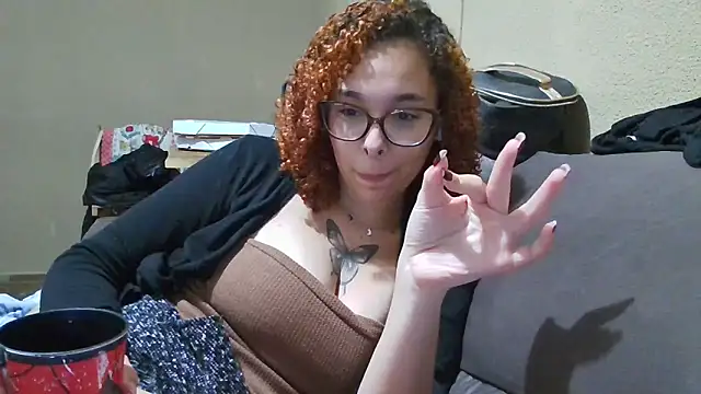 dominamoon_ (F young) - Dedo na bucetinha 3 min