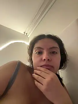 Nathcurly_ webcam