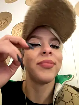 likacat (F young) - Anal plug 🔌