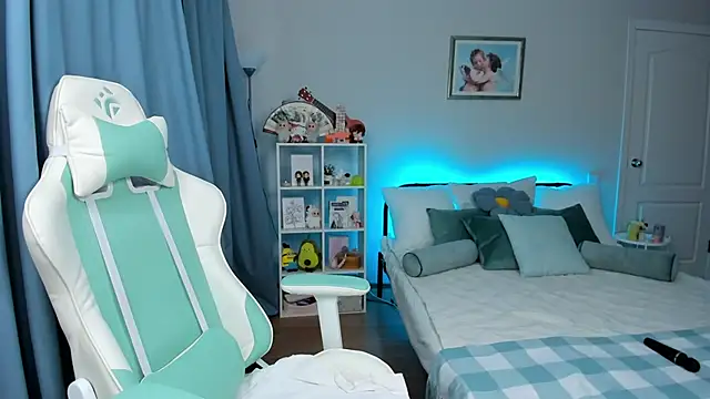 zoe_vee (F teen) - DILDO PUSSY RIDING, BOUNCE BOUNCE 🍌