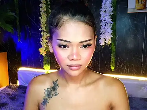 ur_holly_lexie webcam