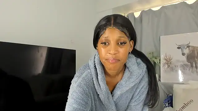 ConnieSmall24 webcam
