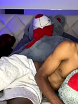 AaronCruz_ webcam