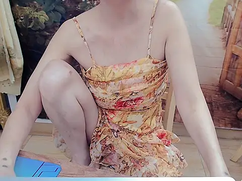 Funnygirl_9x webcam