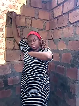 Black_juicy24 webcam