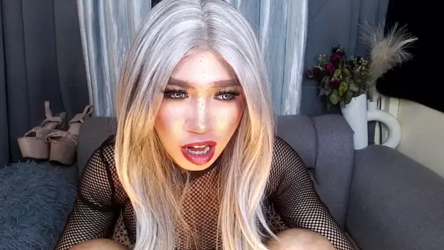 TopTierMISTRESSS_XX webcam