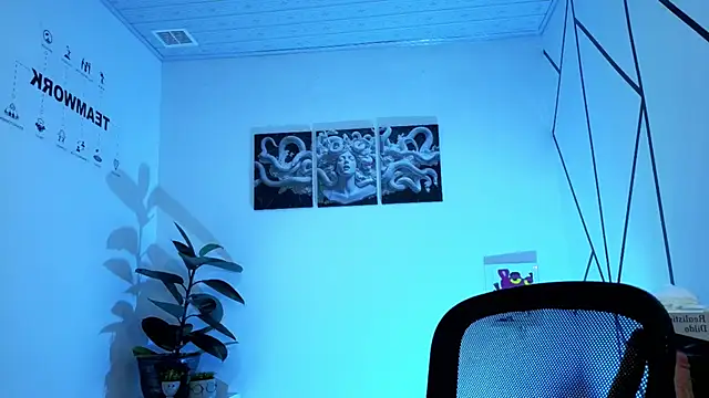 angel-dragun (T teen) - 🌺😈FULL CONTROL 🌺😈