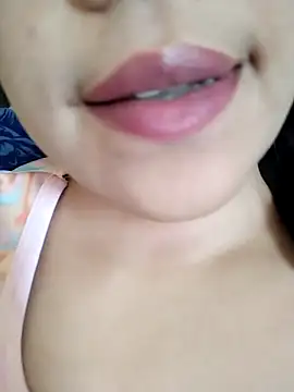 Anki-doll webcam