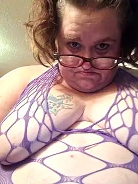 mcv131985 (Ask my age) - Cock sucking 5 mi