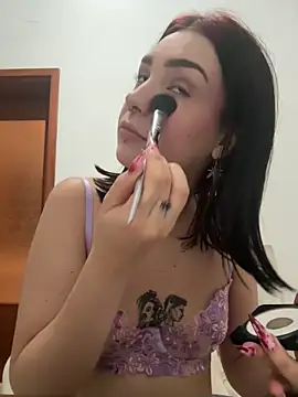 VampyScarlet webcam