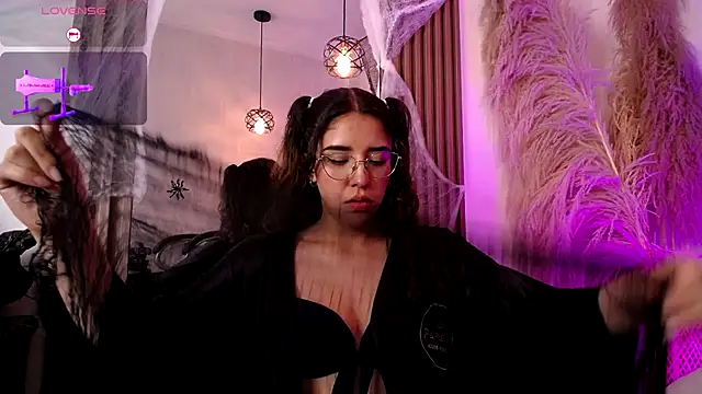 Amara_Davis webcam