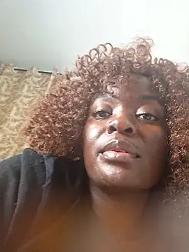 bustytemptress1 webcam