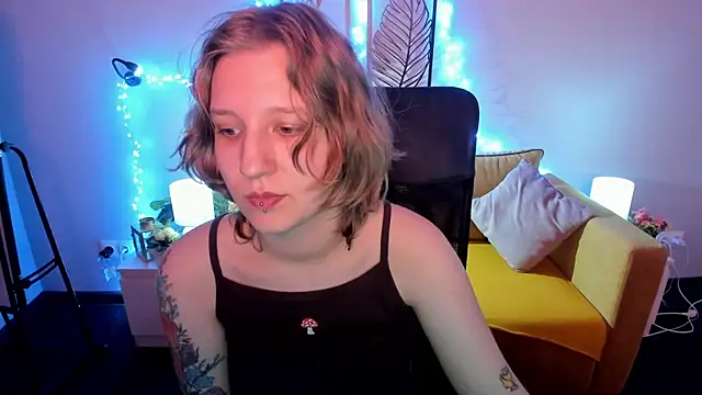 Hailey_Foxy
