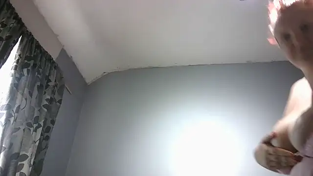 busty-bella1 webcam