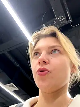 valenciashock (F young) - full naked