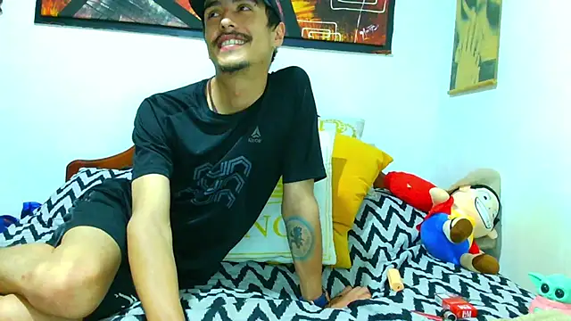 ryan_maxy - Ryan_maxy's free webcam