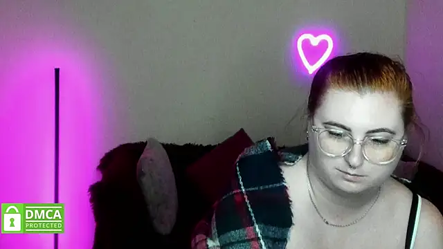 Alicia_love00 webcam