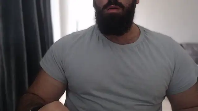 hugemachohandsome webcam