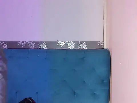 VikyRossee webcam