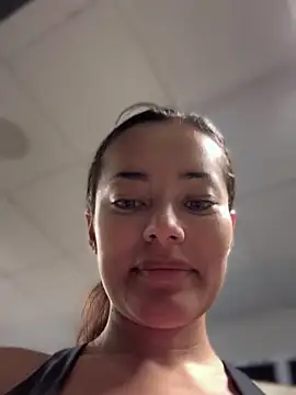 Risky_Workouts webcam