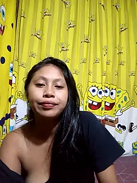 UrSweetAsianLady_02 webcam