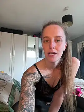 EmmieMaexox webcam