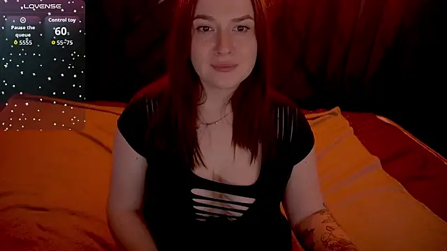 AliceOfWondersS webcam
