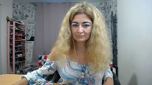 Helen1974
