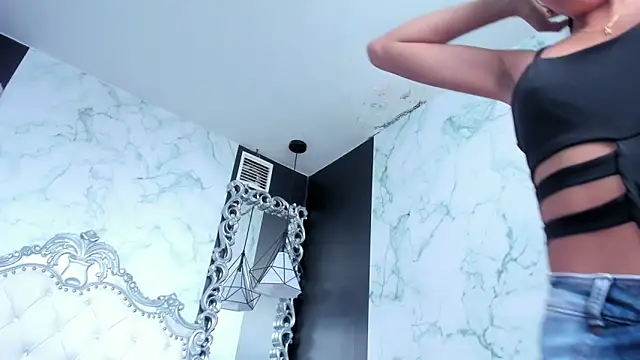 Emmy_Cute18 webcam