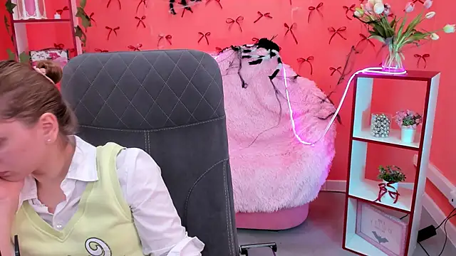 MayaSinabon webcam
