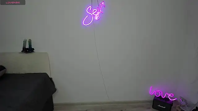 Bitch_Coin webcam