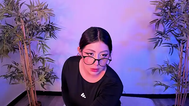 Aphriil__ webcam