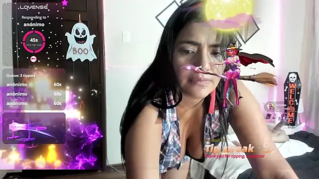 arianithaxox webcam