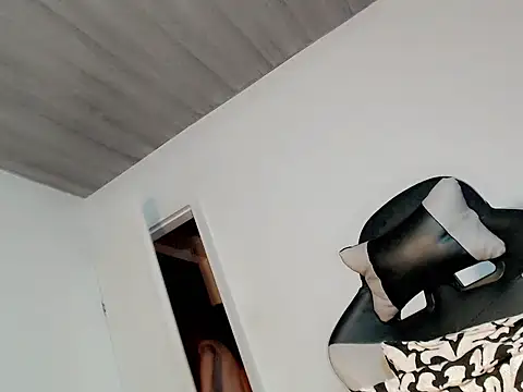 urcurlydiva (T teen) - make me special daddy