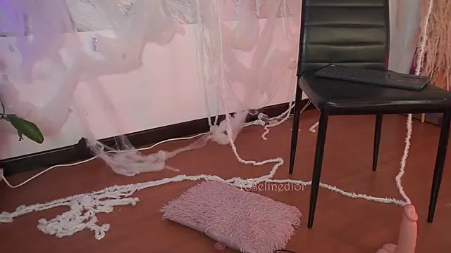 roselinedior webcam