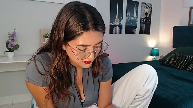 madame_lottie webcam